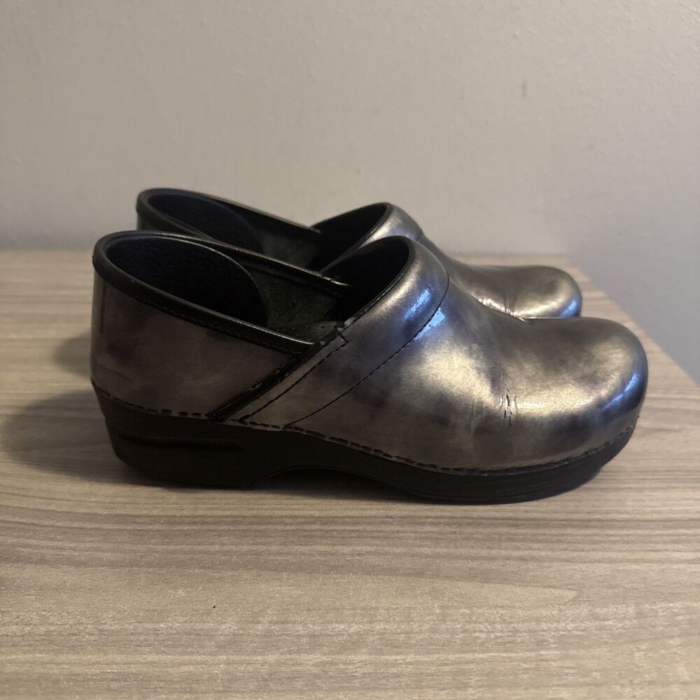 DANSKO Professional Metalic Silver Fade Leather Clogs Sz 9-9.5 EU 40 Shoes - Picture 6 of 12